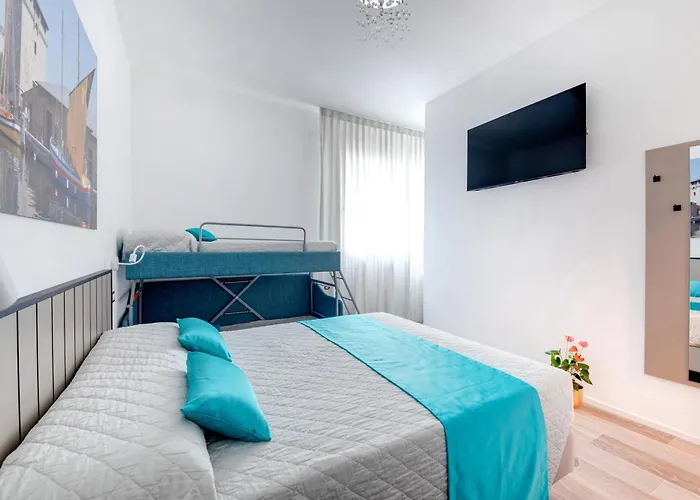 Elegance Suite Apartments - Siroli Collection